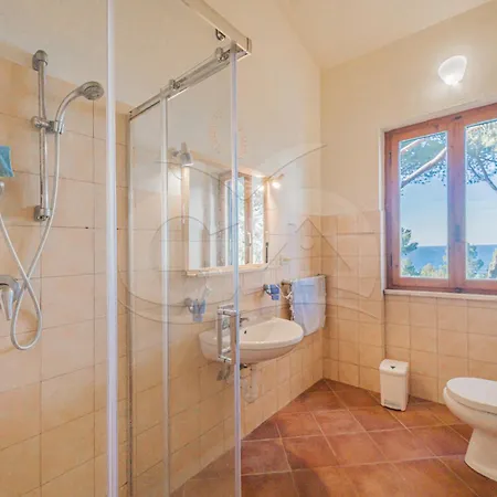 Madonna Delle Grazie Con Accesso Privato Al Mare - Goelba Villa