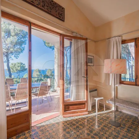 Villa Madonna Delle Grazie Con Accesso Privato Al Mare - Goelba *