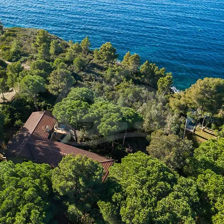 Villa Madonna Delle Grazie Con Accesso Privato Al Mare - Goelba