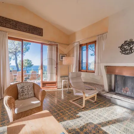 Madonna Delle Grazie Con Accesso Privato Al Mare - Goelba Villa