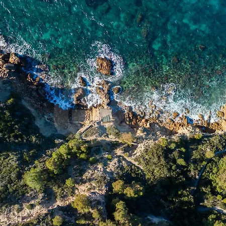 Madonna Delle Grazie Con Accesso Privato Al Mare - Goelba *