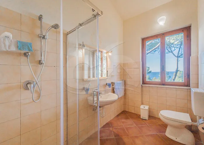 Madonna Delle Grazie Con Accesso Privato Al Mare - Goelba Villa