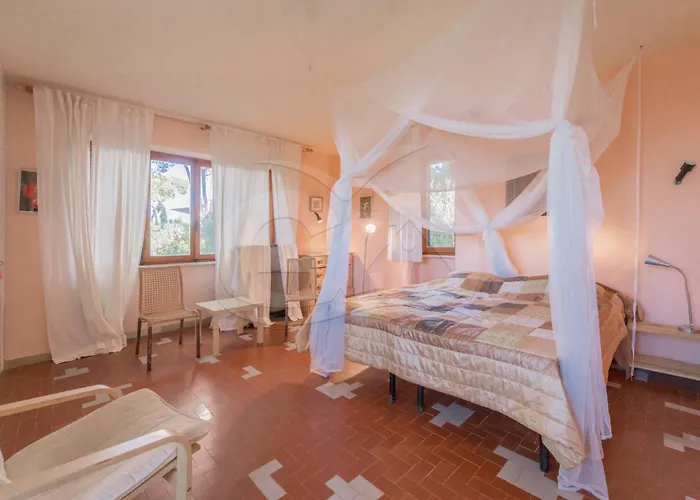 Madonna Delle Grazie Con Accesso Privato Al Mare - Goelba