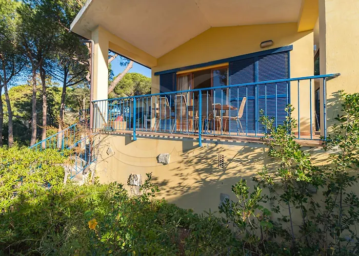 Villa Madonna Delle Grazie Con Accesso Privato Al Mare - Goelba